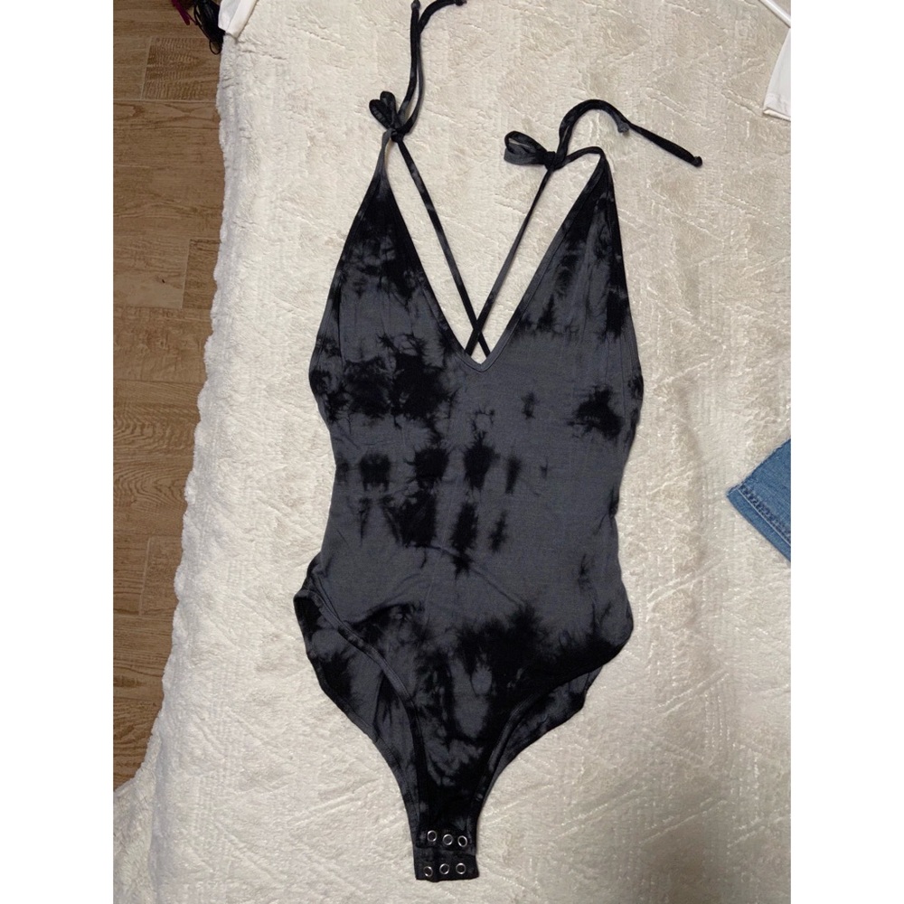 American Eagle Tie dye body suit